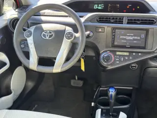 Toyota Prius c del año 2013