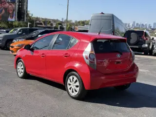 Toyota Prius c del año 2013