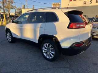 2017 Jeep Cherokee