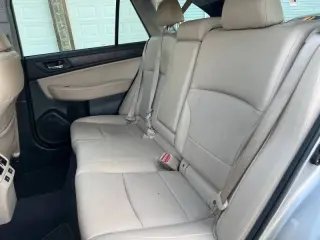 Subaru Outback 2016