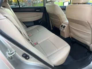 Subaru Outback 2016