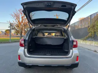 Subaru Outback 2016