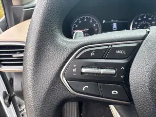 Hyundai SANTA FE 2022 SE 4dr Crossover (lanzamiento a mitad de año)