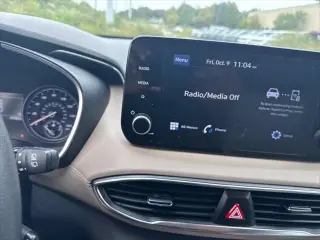 Hyundai SANTA FE 2022 SE 4dr Crossover (lanzamiento a mitad de año)