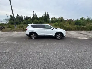 Hyundai SANTA FE 2022 SE 4dr Crossover (lanzamiento a mitad de año)