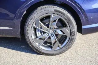 Genesis Electrificado GV70 2024 AWD Avanzado 4p SUV