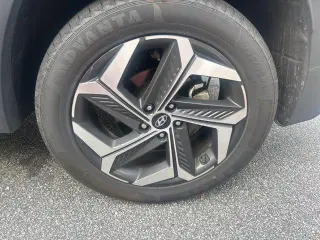 Hyundai TUCSON 2024 AWD Limited 4p SUV