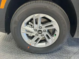 Hyundai TUCSON 2026 AWD SE 4dr SUV