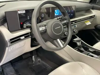 Hyundai TUCSON 2026 AWD SE 4dr SUV