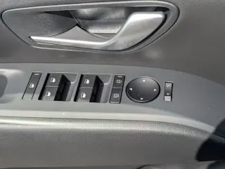 Hyundai TUCSON 2026 AWD SE 4dr SUV