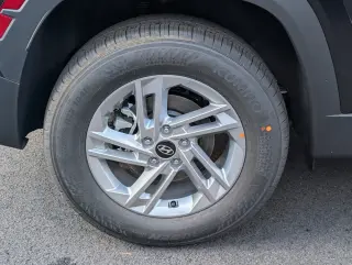 Hyundai TUCSON 2026 AWD SE 4dr SUV