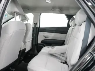 Hyundai TUCSON 2026 AWD SE 4dr SUV