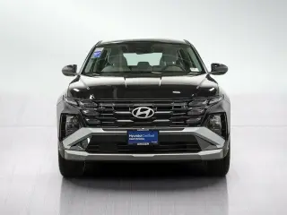 Hyundai TUCSON 2026 AWD SE 4dr SUV