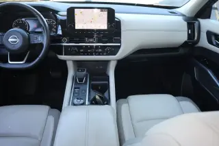 Nissan Pathfinder 2024 AWD SL 4dr SUV