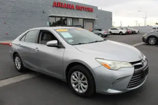 2017 TOYOTA CAMRY
