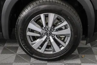 Nissan Pathfinder 2025 SL 4dr SUV