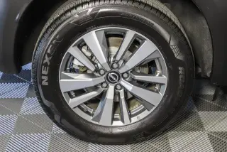Nissan Pathfinder 2025 SL 4dr SUV