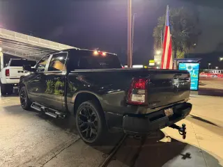 2023 Ram 1500 CREW CAB