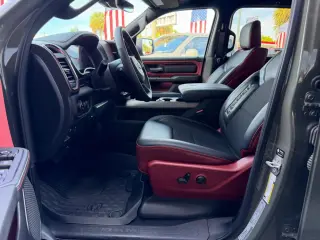 2026 Ram 1500 CREW CAB