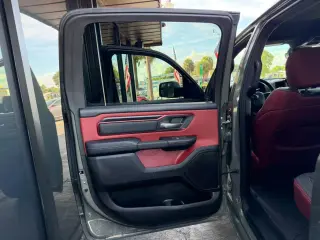 2026 Ram 1500 CREW CAB