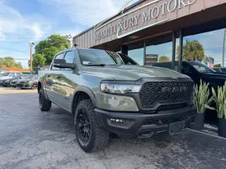 2026 Ram 1500 CREW CAB
