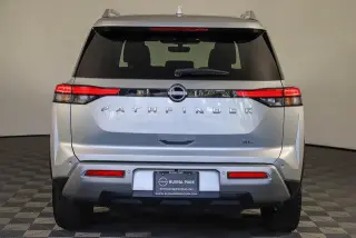 Nissan Pathfinder 2025 SL 4 SUV