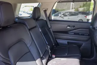 Nissan Pathfinder 2025 SL 4dr SUV