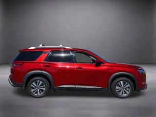 Nissan Pathfinder 2025 SL 4dr SUV
