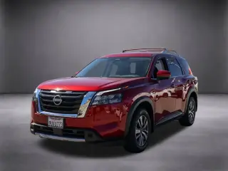 Nissan Pathfinder 2025 SL 4dr SUV