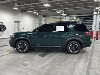 Nissan Pathfinder 2024 AWD Rock Creek 4dr SUV