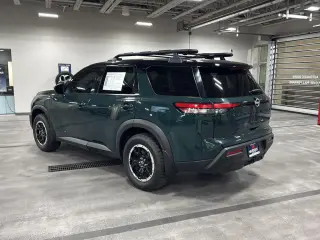 Nissan Pathfinder 2024 AWD Rock Creek 4dr SUV