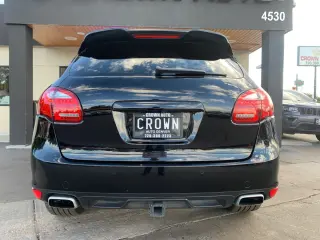 2013 Porsche CAYENNE