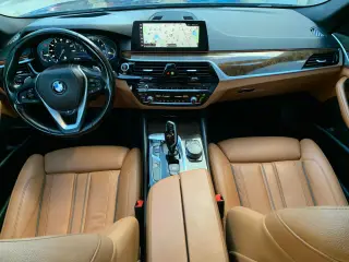 2017 Bmw 5 SERIES