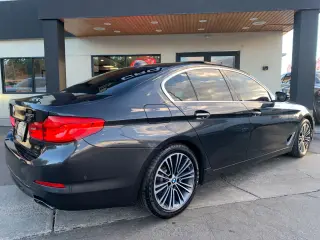 2017 Bmw 5 SERIES