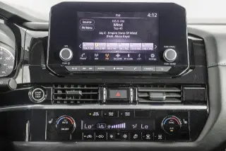 Nissan Pathfinder 2024 SV 4 SUV