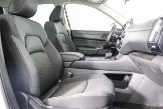 Nissan Pathfinder 2024 SV 4 SUV