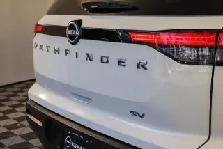 Nissan Pathfinder 2024 SV 4 SUV