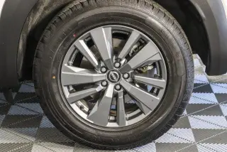 Nissan Pathfinder 2024 SV 4dr SUV