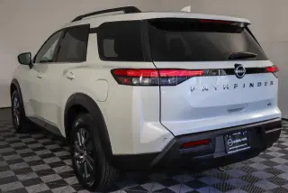 Nissan Pathfinder 2024 SV 4dr SUV