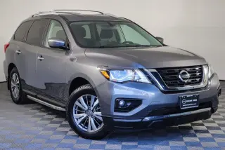Nissan Pathfinder 2020 SV SUV de 4 puertas