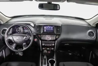 Nissan Pathfinder 2020 SV SUV de 4 puertas