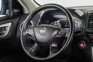 Nissan Pathfinder 2020 SV SUV de 4 puertas