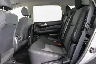 Nissan Pathfinder 2020 SV SUV de 4 puertas