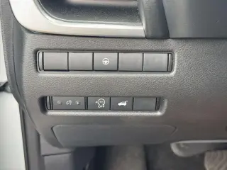 Nissan Rogue 2025 Tracción Integral (AWD) SV de 4 puertas tipo Crossover