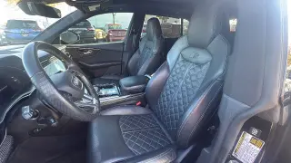 2021 AUDI SQ8