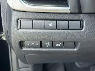 Nissan Rogue 2026 AWD SV 4 puertas Crossover