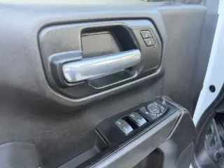 2019 Chevrolet SILVERADO 1500 CREW CAB