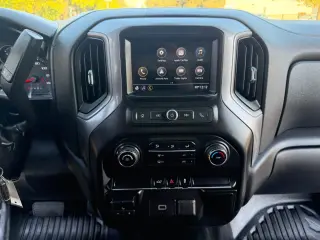 2019 Chevrolet SILVERADO 1500 CREW CAB