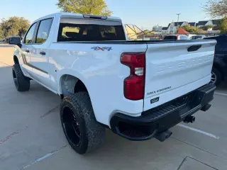 2019 Chevrolet SILVERADO 1500 CREW CAB
