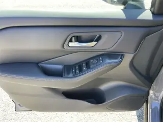 Nissan Rogue 2026 AWD SV 4p Crossover